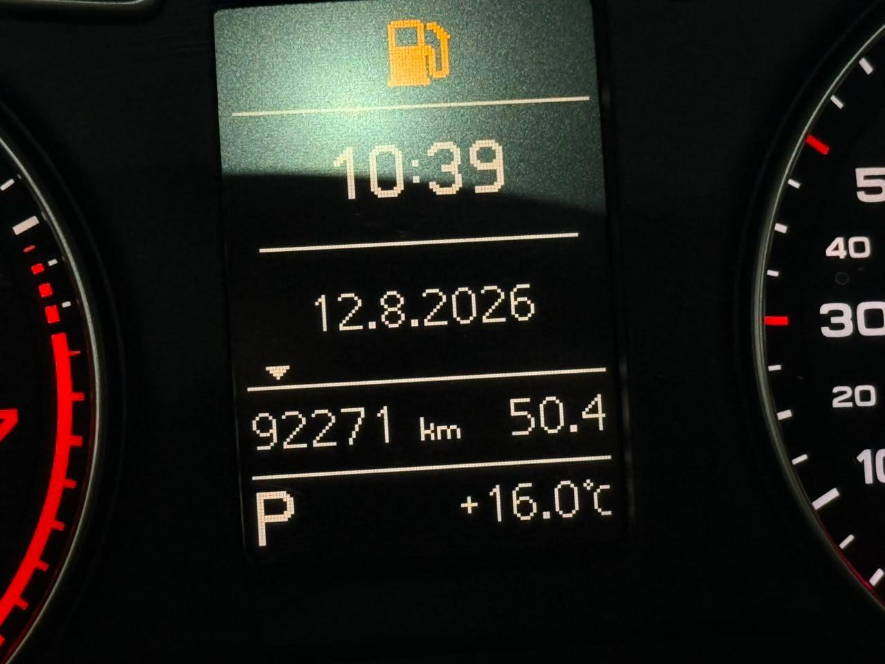 Foto numero 5 do veiculo Audi Q3 2.0 TFSI Quat. 170/180cv S-tronic 5p - Preta - 2015/2015