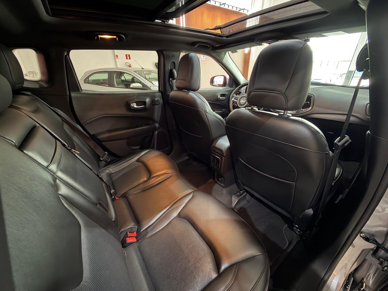 Foto numero 11 do veiculo Jeep Compass S 2.0 4x4 TB 16V Diesel Aut.  - Prata - 2021/2021