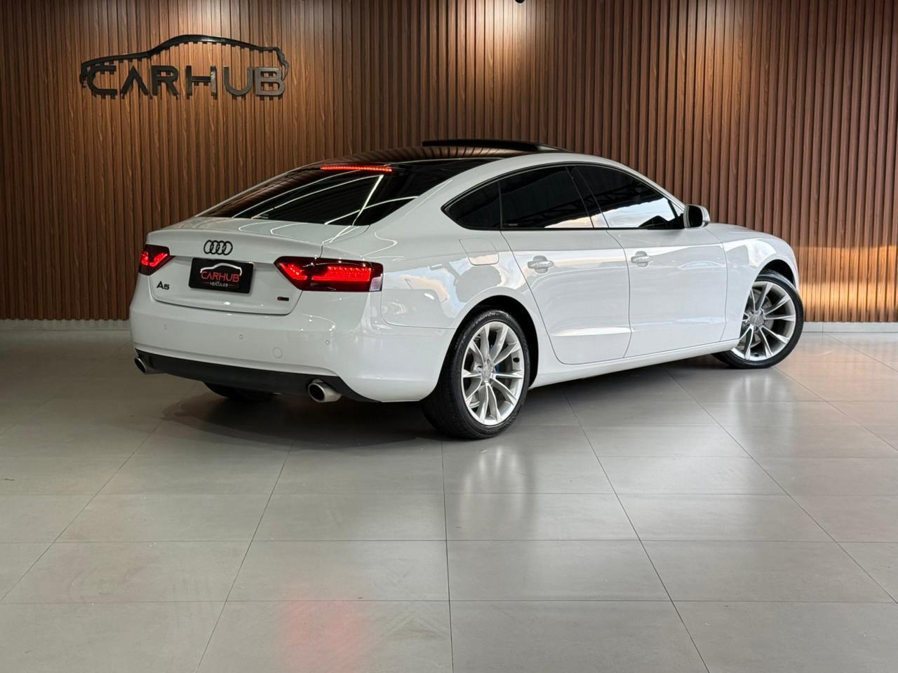Foto numero 3 do veiculo Audi A5 Sportb. 2.0 16V TFSI Quat. S-tronic - Branca - 2012/2013