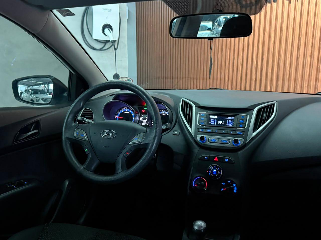 Foto numero 13 do veiculo Hyundai HB20 Comfort Plus 1.0 TB Flex 12V Mec.  - Branca - 2018/2018