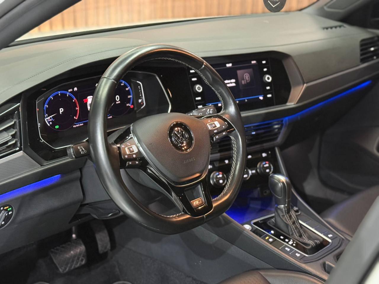 Foto numero 4 do veiculo Volkswagen Jetta /VW  RL AF - Branca - 2018/2018