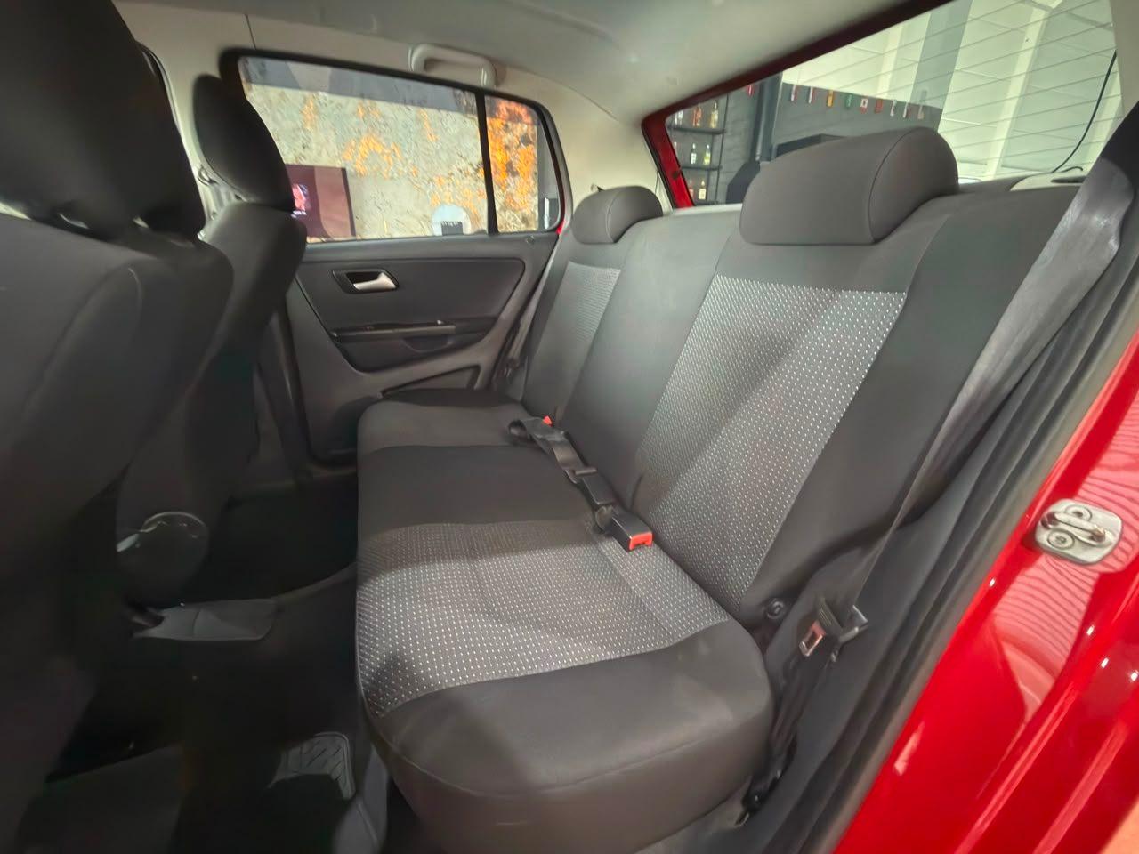 Foto numero 11 do veiculo Volkswagen Fox Connect 1.6 Flex 8V 5p  - Vermelha - 2019/2019