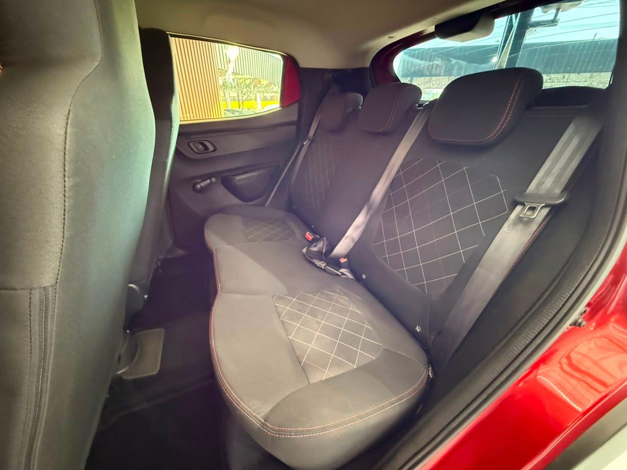 Foto numero 9 do veiculo Renault Kwid ZEN 2 - Vermelha - 2022/2023