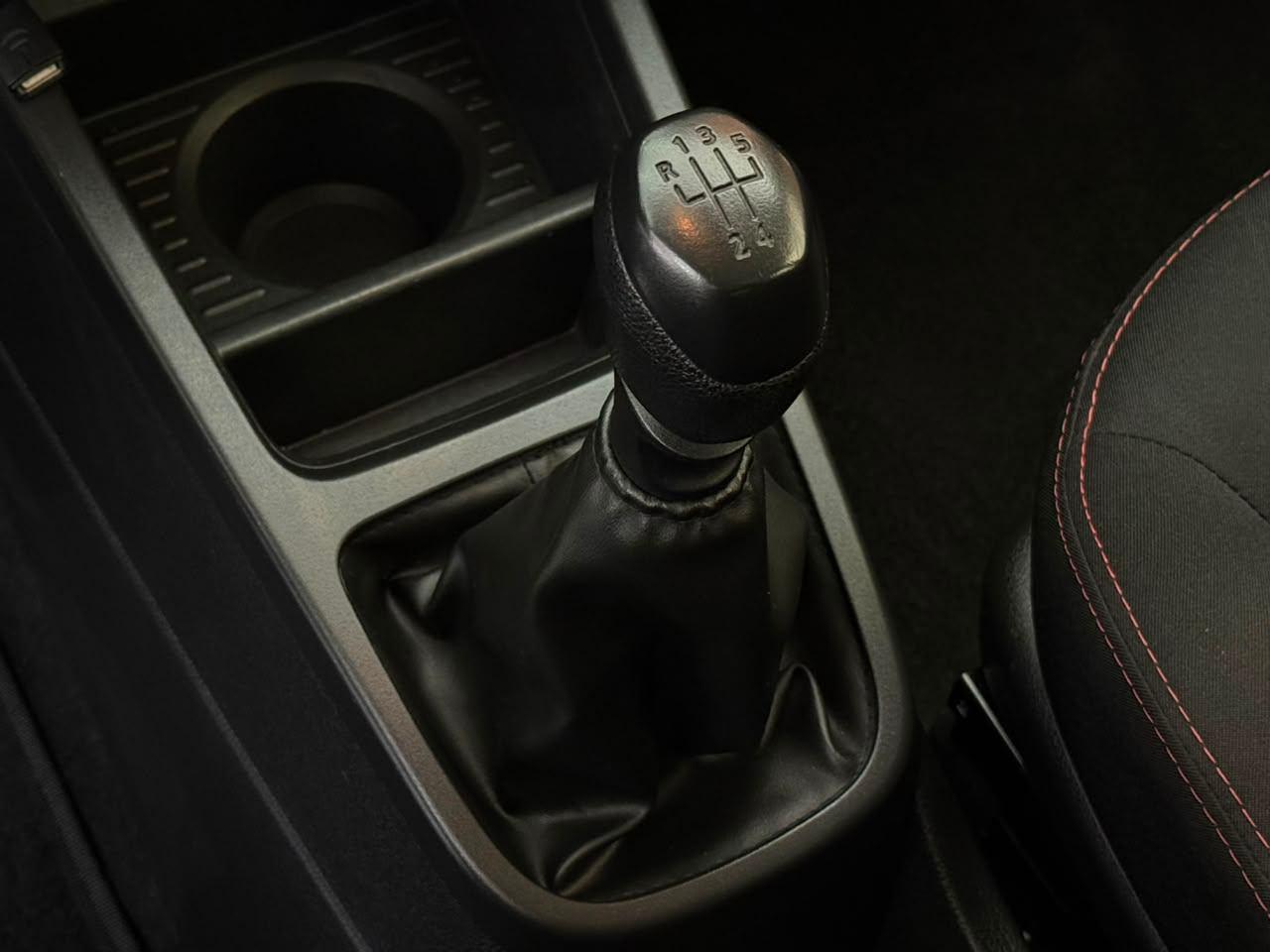 Foto numero 7 do veiculo Renault Kwid ZEN 2 - Vermelha - 2022/2023