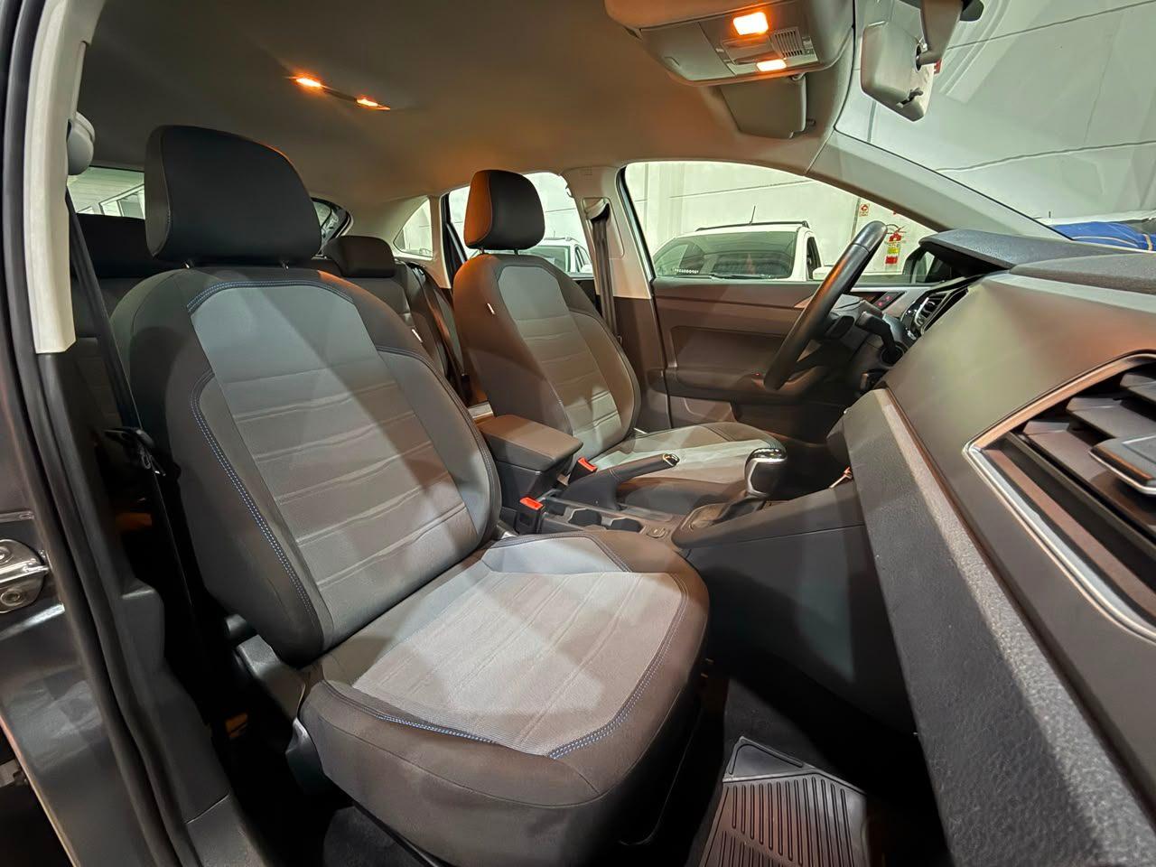 Foto numero 13 do veiculo Volkswagen Nivus Comfortline 1.0 200 TSI Flex Aut.  - Cinza - 2023/2024