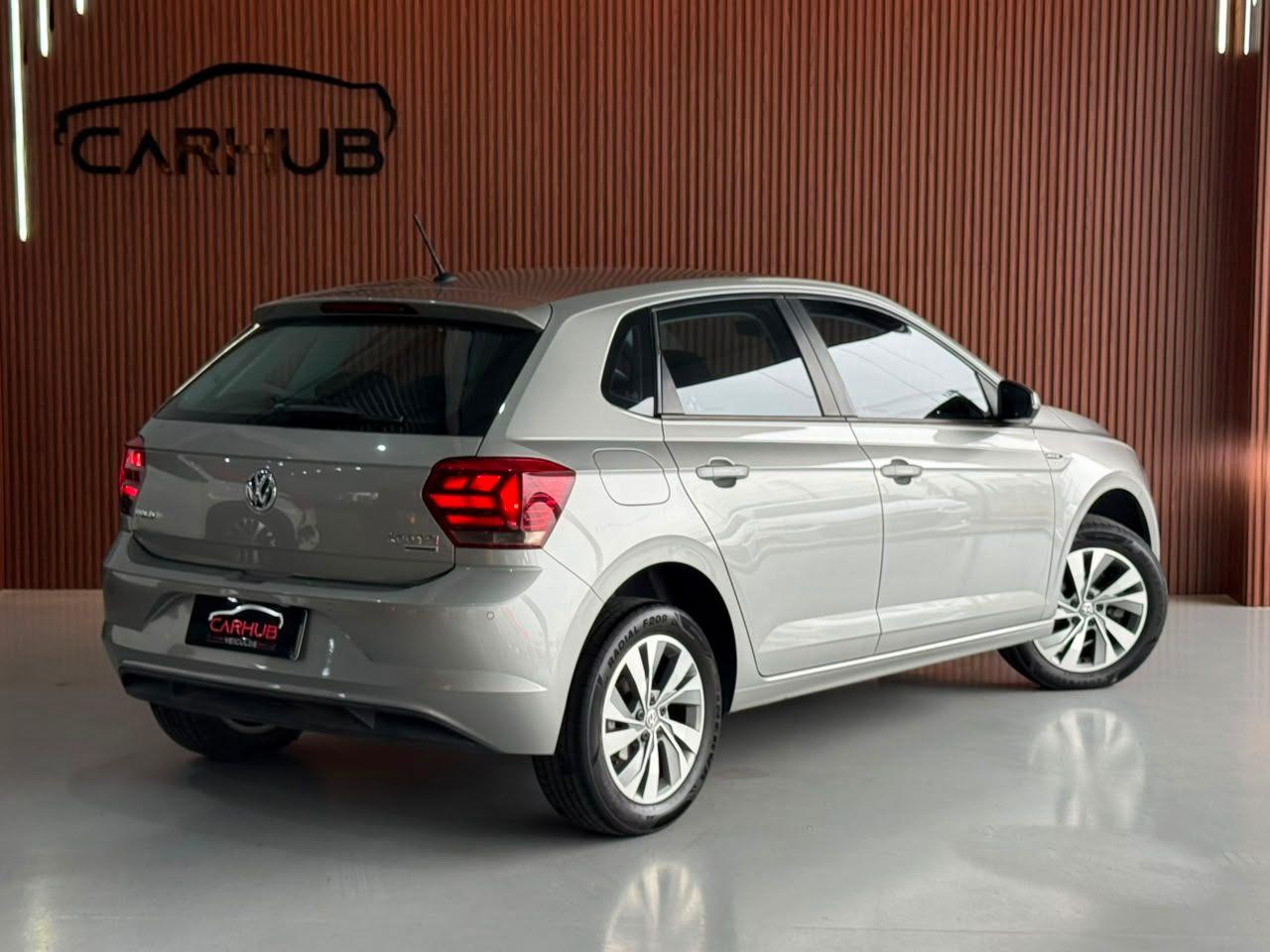 Foto numero 3 do veiculo Volkswagen Polo Comfort. 200 TSI 1.0 Flex 12V Aut.  - Prata - 2019/2020