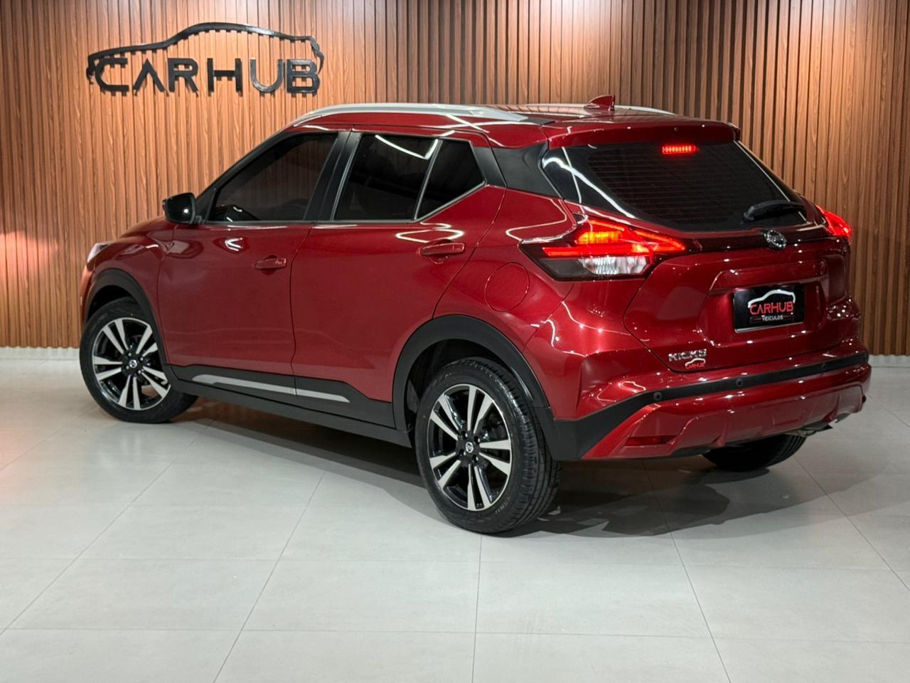 Foto numero 2 do veiculo Nissan Kicks ADVANCE CVT - Vermelha - 2022/2022