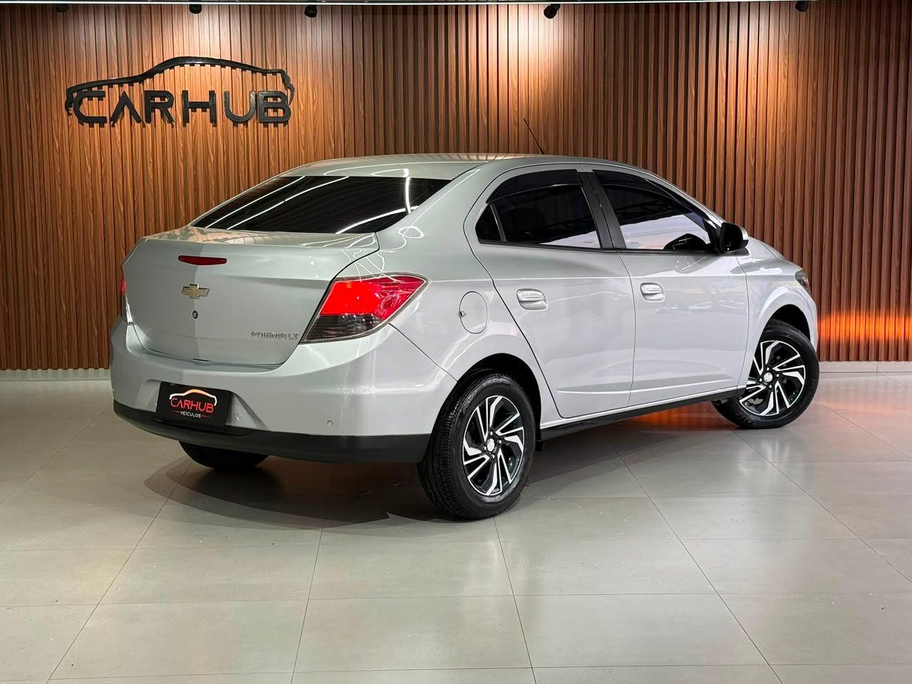 Foto numero 3 do veiculo Chevrolet Prisma Sed. LT 1.4 8V FlexPower 4p  - Prata - 2015/2015
