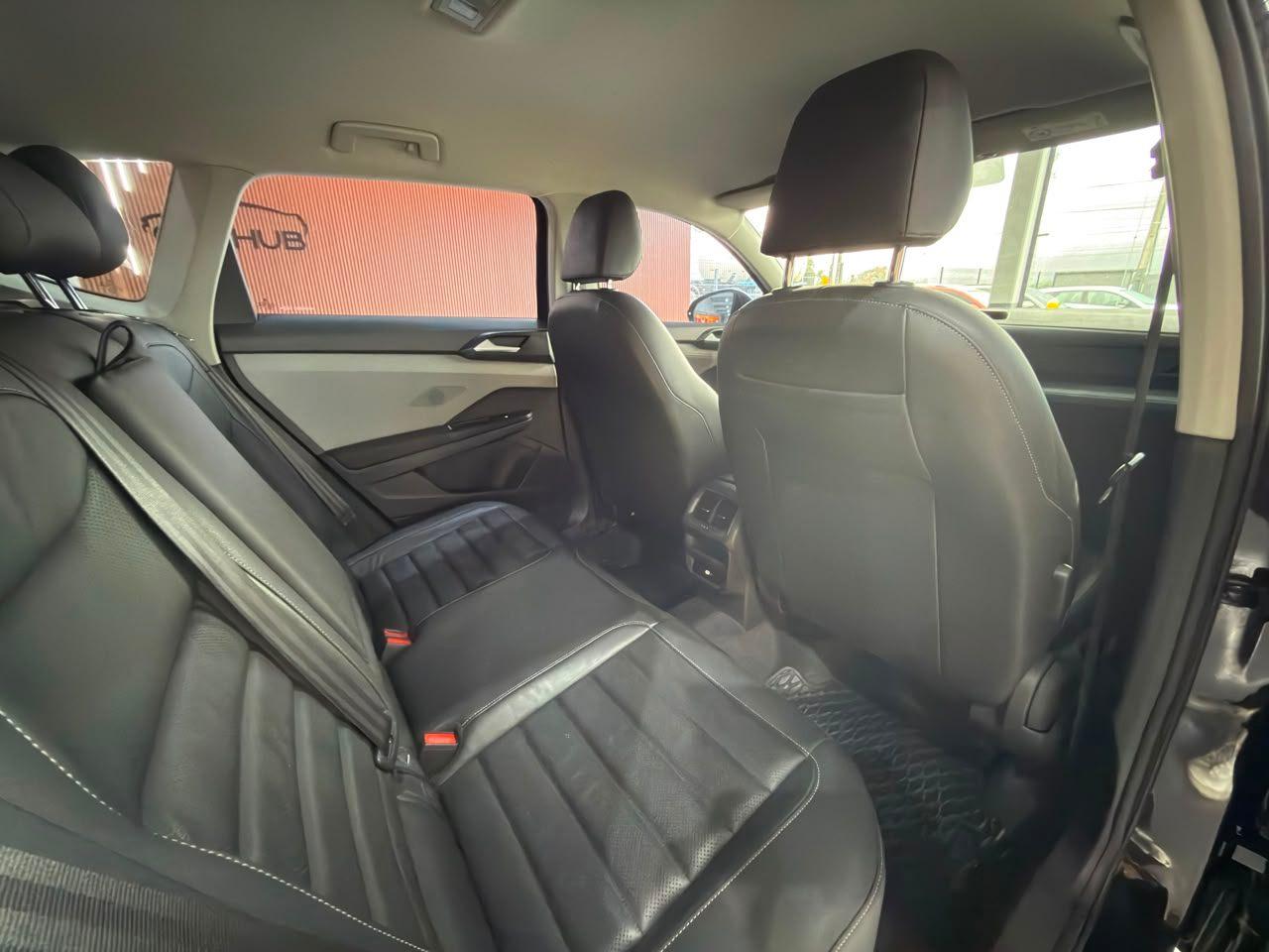 Foto numero 12 do veiculo Volkswagen Taos Comfortline 1.4 250 TSI Flex Aut.  - Preta - 2021/2022