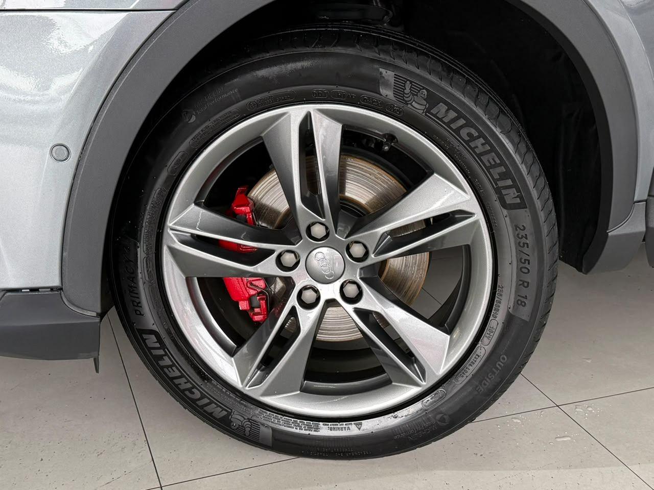 Foto numero 20 do veiculo Audi Q3 1.4 TFSI/TFSI Flex S-tronic 5p - Cinza - 2017/2017