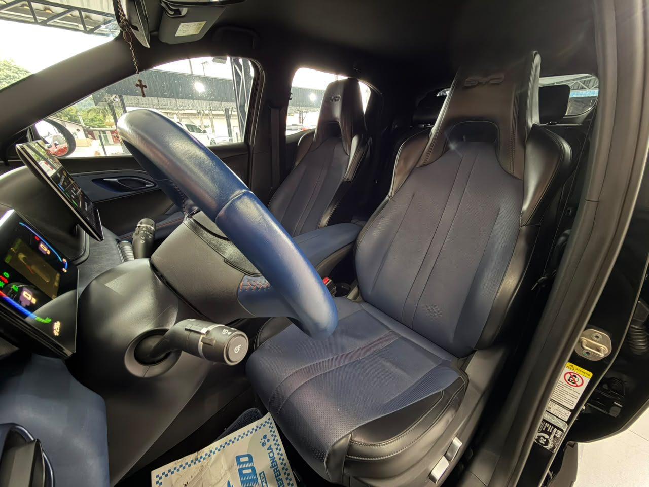 Foto numero 7 do veiculo BYD Dolphin Mini /  GS EV - Preta - 2024/2025