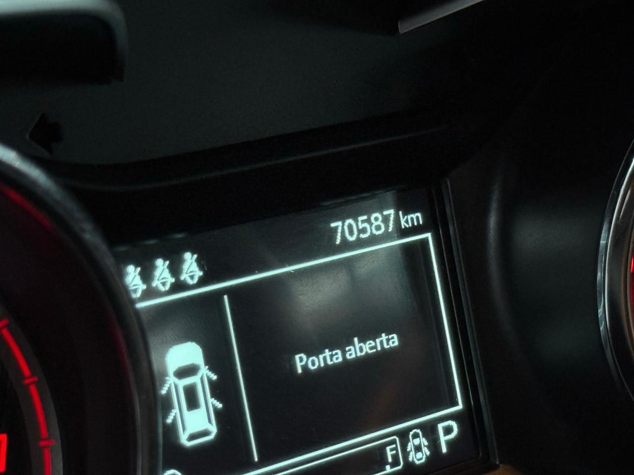 Foto numero 5 do veiculo Chevrolet Tracker HEV/ T A LTZ - Vermelha - 2020/2021