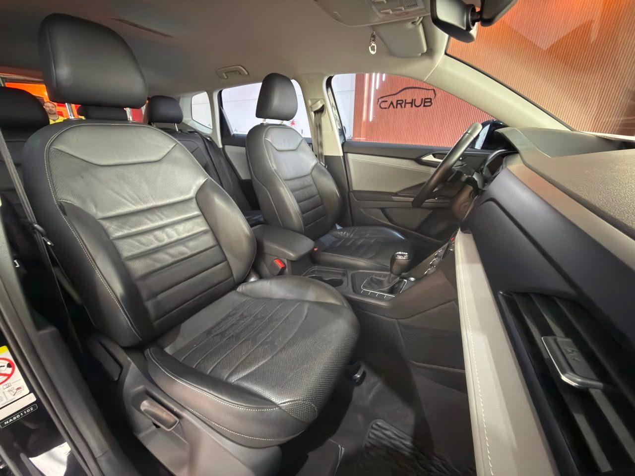 Foto numero 13 do veiculo Volkswagen Taos Comfortline 1.4 250 TSI Flex Aut.  - Preta - 2021/2022