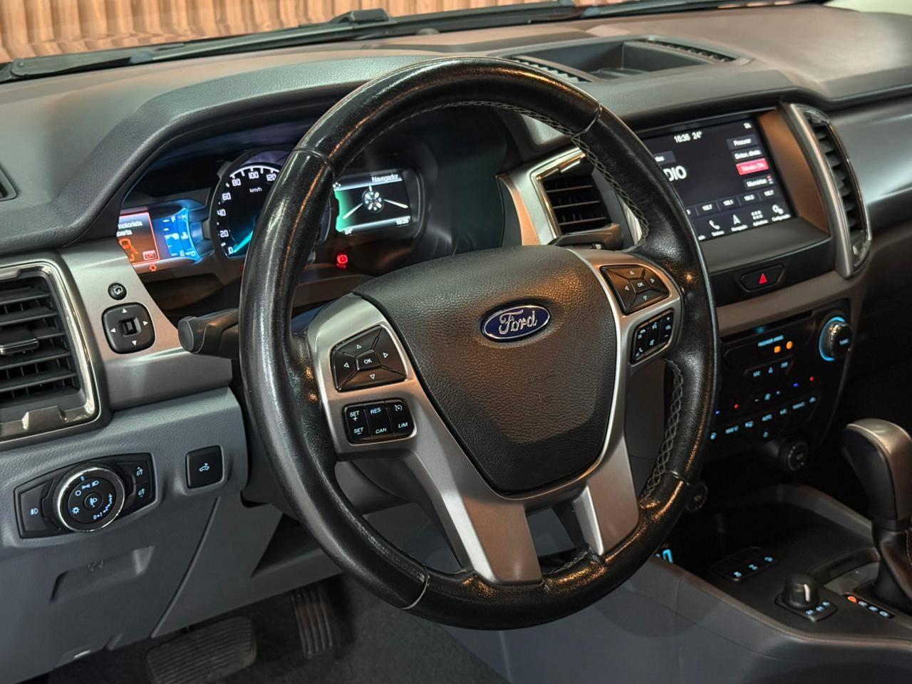 Foto numero 4 do veiculo Ford Ranger XLT 3.2 20V 4x4 CD Diesel - Vermelha - 2018/2019