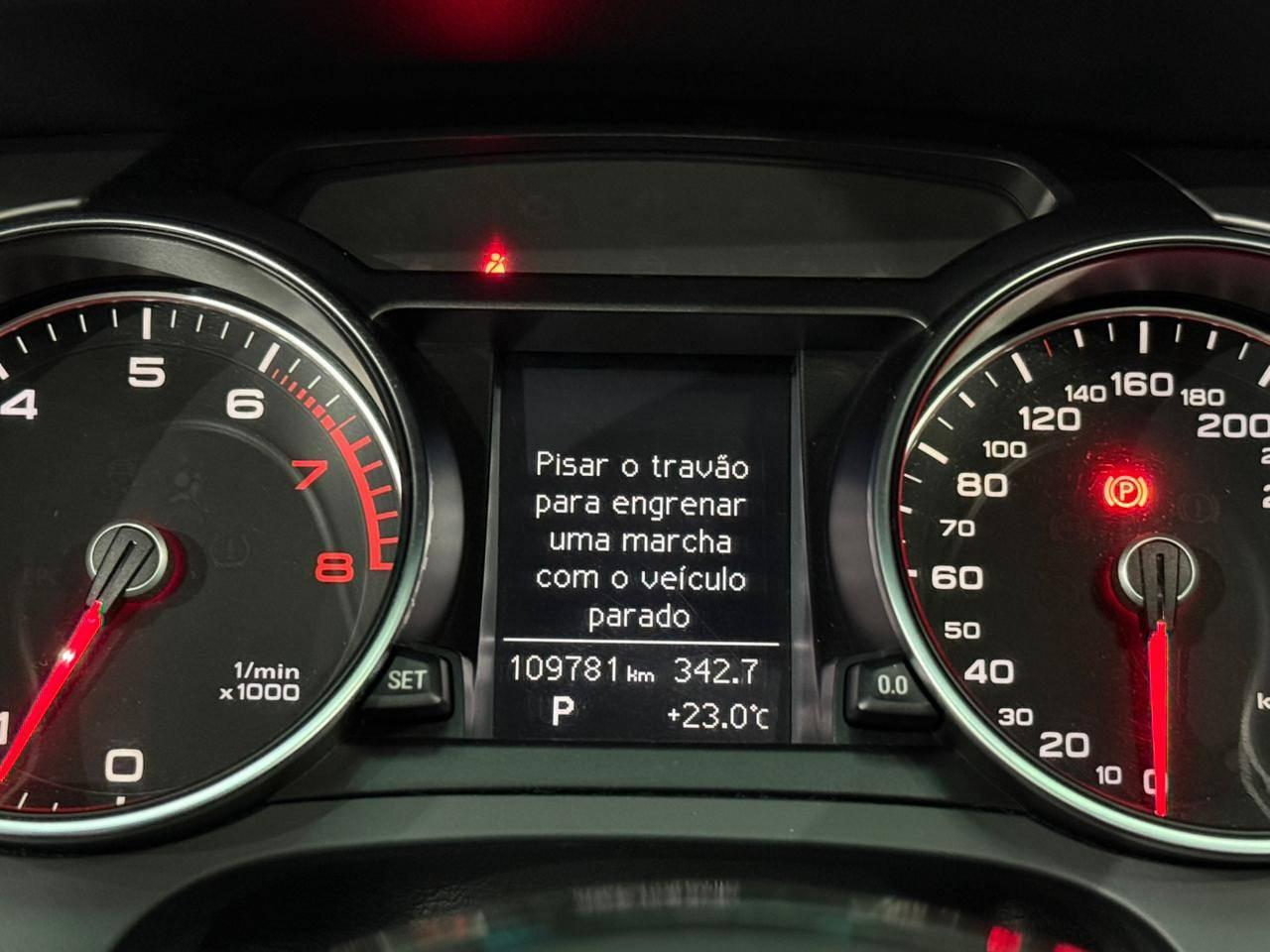 Foto numero 5 do veiculo Audi A5 Sportb. 2.0 16V TFSI Quat. S-tronic - Branca - 2012/2013