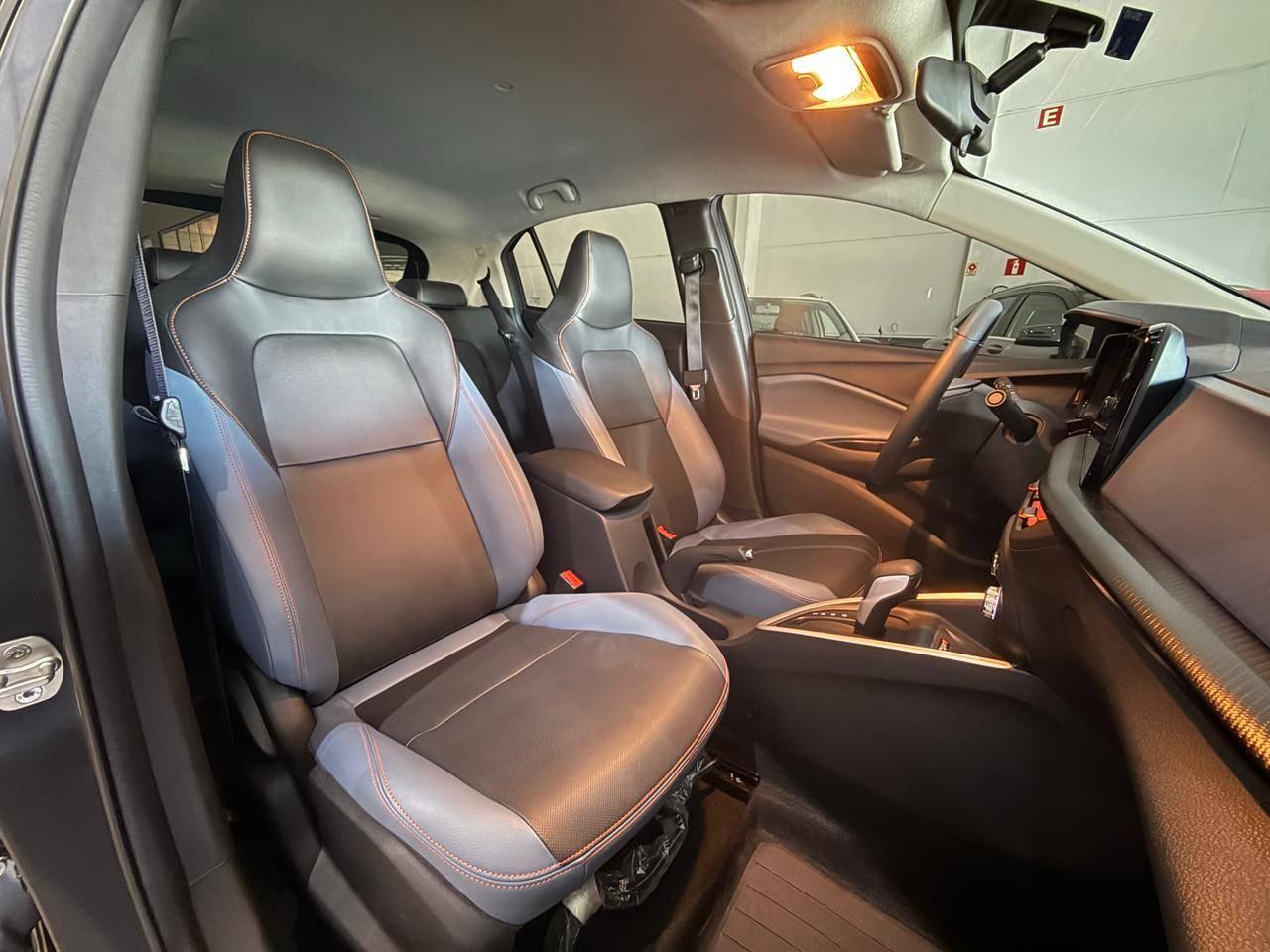 Foto numero 12 do veiculo Chevrolet Onix HEV/ 10TAT PR2 - Cinza - 2025/2026