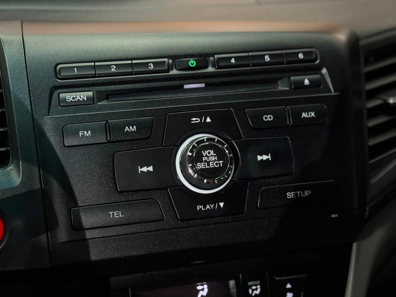 Foto numero 6 do veiculo Honda Civic LXR - Prata - 2015/2016
