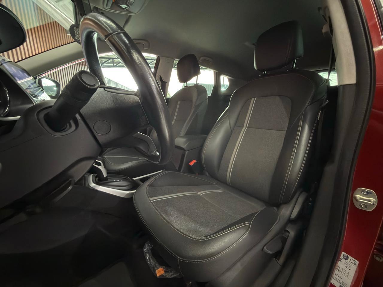Foto numero 10 do veiculo Chevrolet Tracker HEV/ T A LTZ - Vermelha - 2020/2021