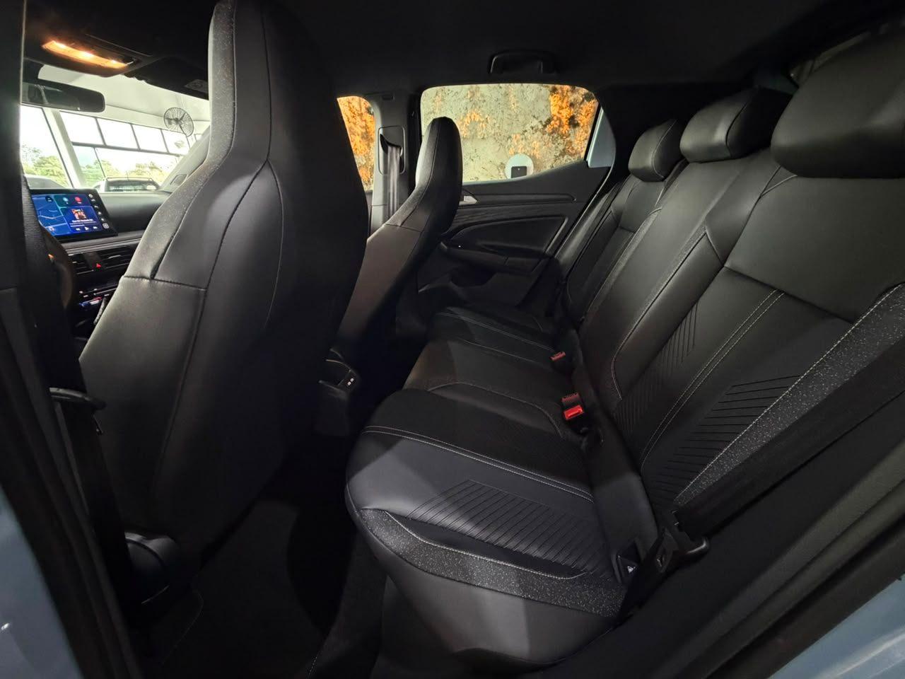 Foto numero 12 do veiculo Volkswagen Tera High 1.0 170 TSI Flex 12V 5p Aut - Prata - 2025/2026