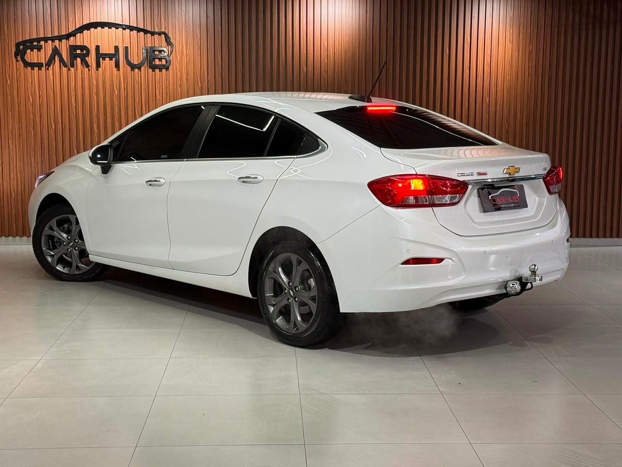 Foto numero 2 do veiculo Chevrolet Cruze LTZ 1.4 16V Turbo Flex 4p Aut.  - Branca - 2021/2022