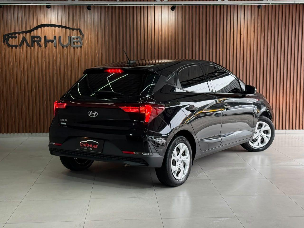 Foto numero 3 do veiculo Hyundai HB20 Comfort 1.0 Flex 12V Mec. - Preta - 2023/2024