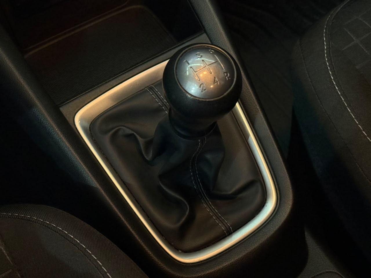 Foto numero 8 do veiculo Hyundai HB20 Comfort 1.0 Flex 12V Mec. - Preta - 2023/2024