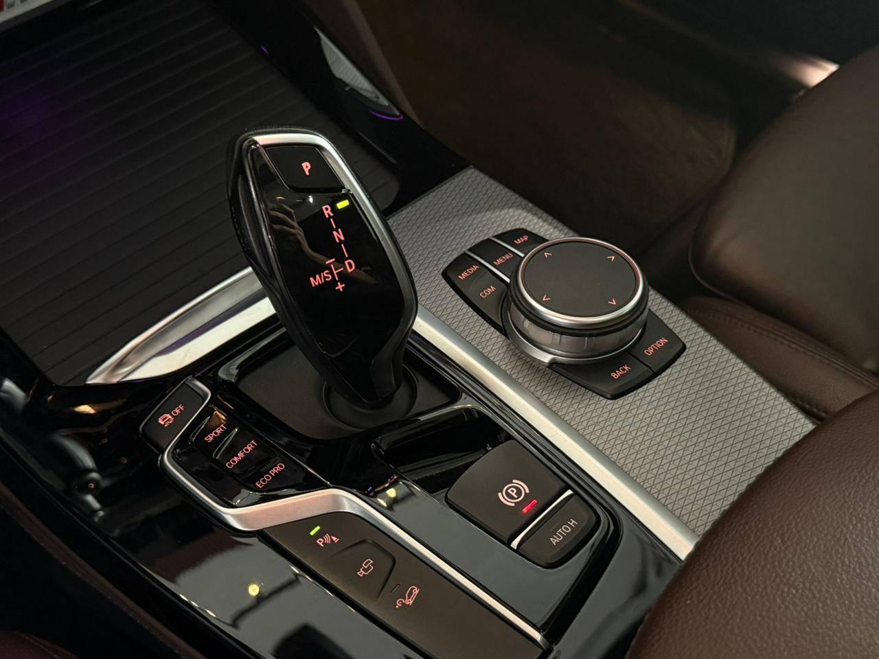 Foto numero 11 do veiculo BMW X4 M40i 3.0 Turbo 388cv Aut.  - Branca - 2020/2021
