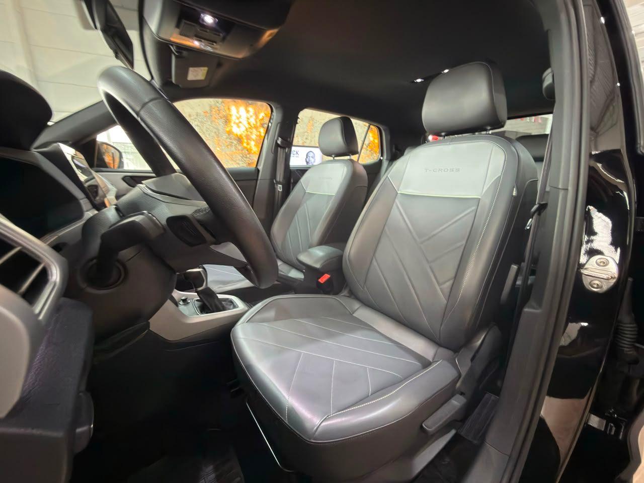 Foto numero 11 do veiculo Volkswagen T-Cross 200 TSI 1.0  Flex 12V 5p Aut. - Preta - 2024/2025