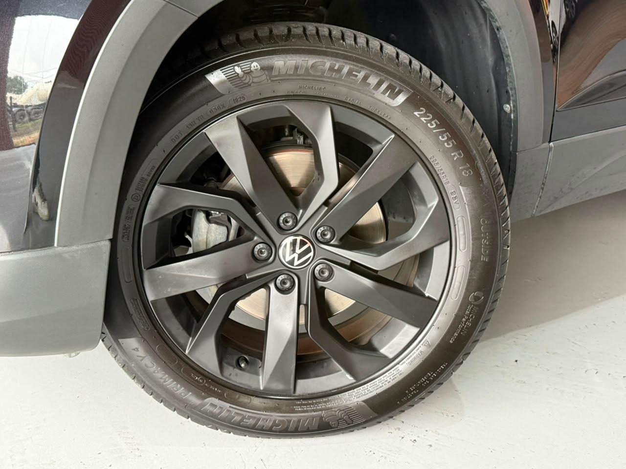 Foto numero 15 do veiculo Volkswagen Taos Comfortline 1.4 250 TSI Flex Aut.  - Preta - 2021/2022