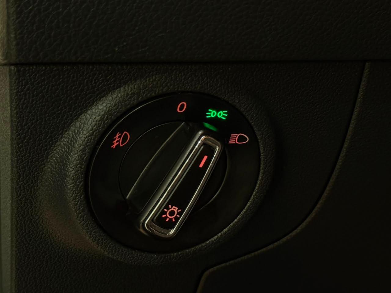 Foto numero 9 do veiculo Volkswagen Polo 1.0 Flex 12V 5p  - Branca - 2020/2021