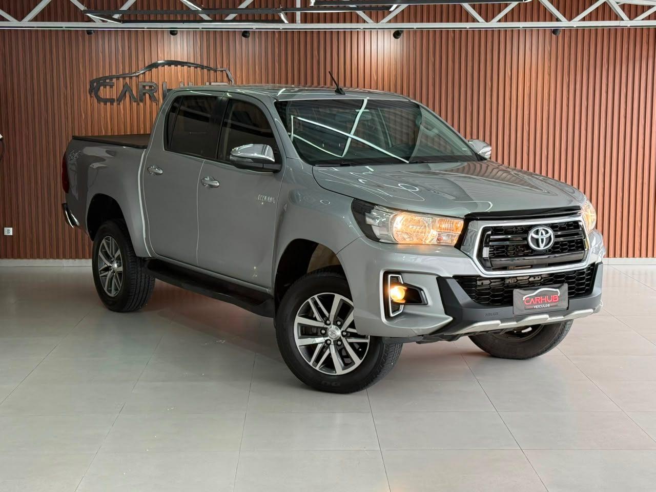 Foto numero 1 do veiculo Toyota Hilux CD SRV 4x4 2.8 TDI Diesel Aut.  - Prata - 2019/2019