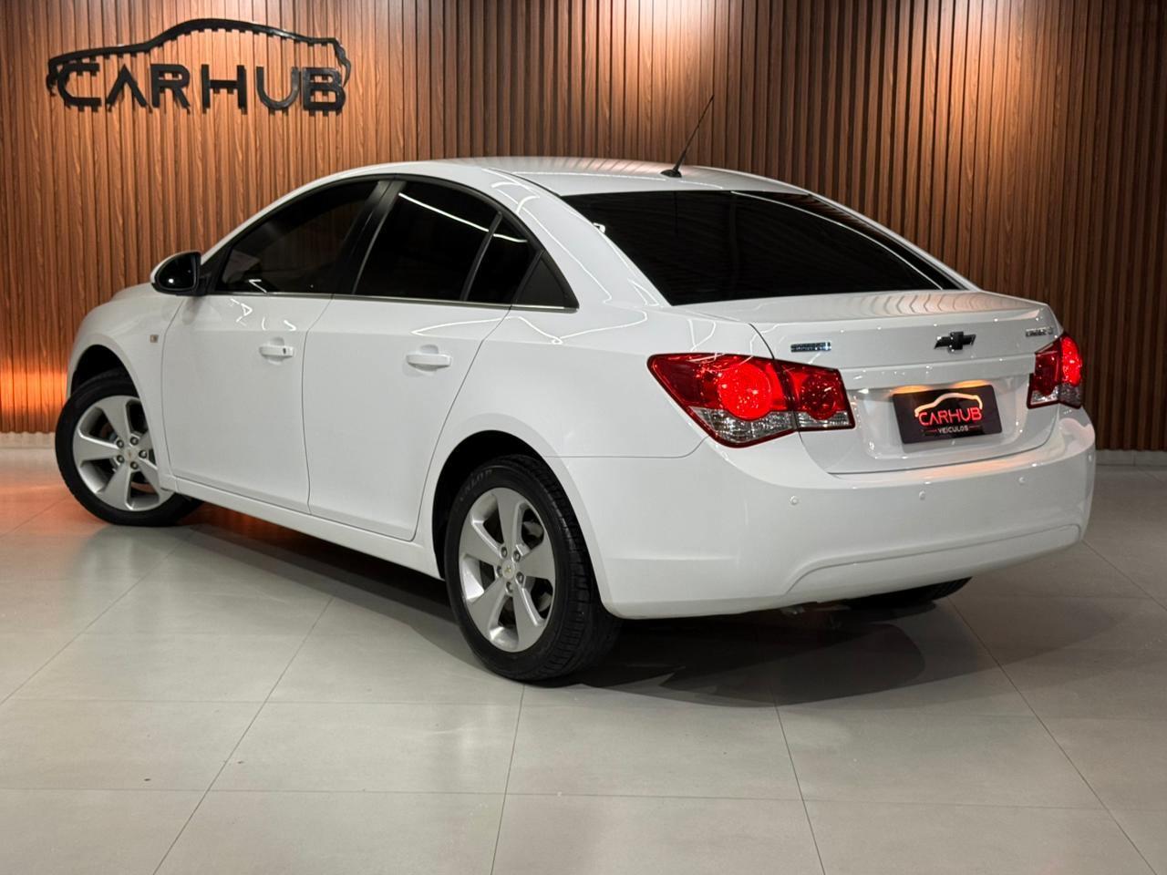 Foto numero 2 do veiculo Chevrolet Cruze LT NB - Branca - 2012/2012