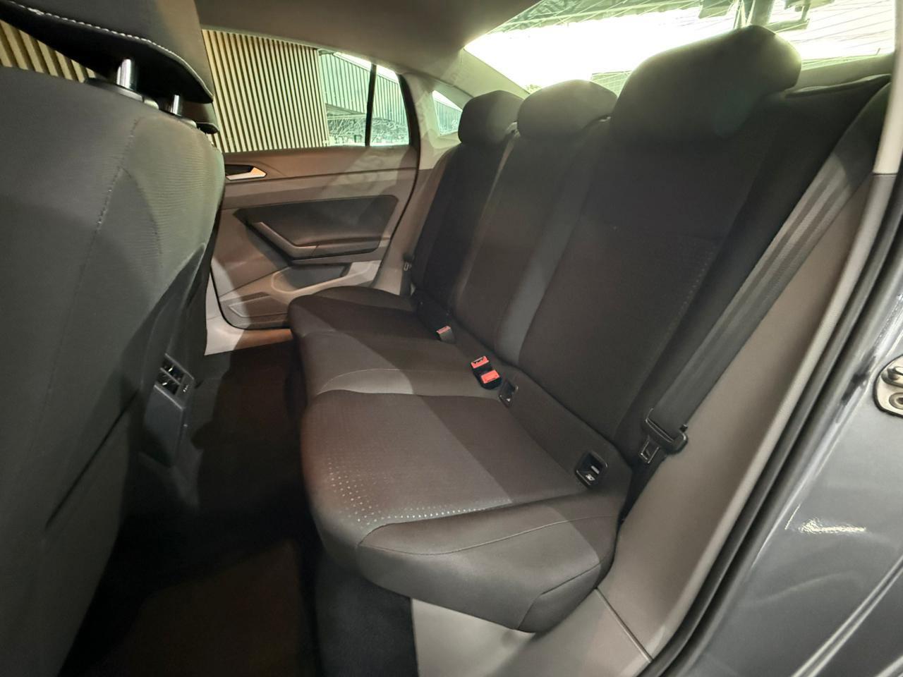 Foto numero 12 do veiculo Volkswagen Virtus W/ CL AD - Cinza - 2019/2020
