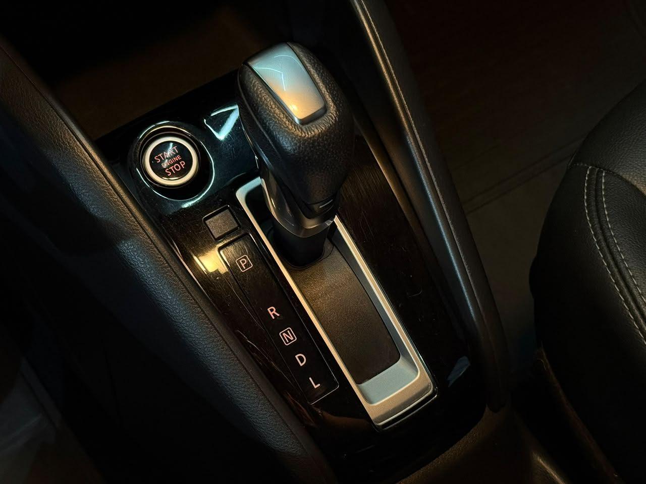 Foto numero 8 do veiculo Nissan Kicks SV CVT - Cinza - 2019/2020