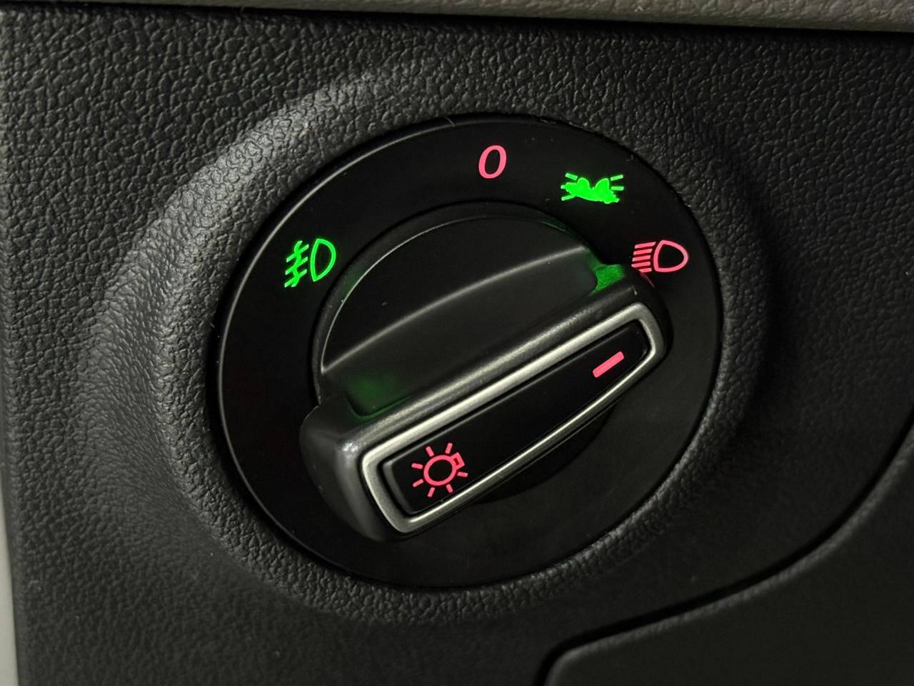 Foto numero 9 do veiculo Volkswagen Virtus W/ CL AD - Cinza - 2019/2020