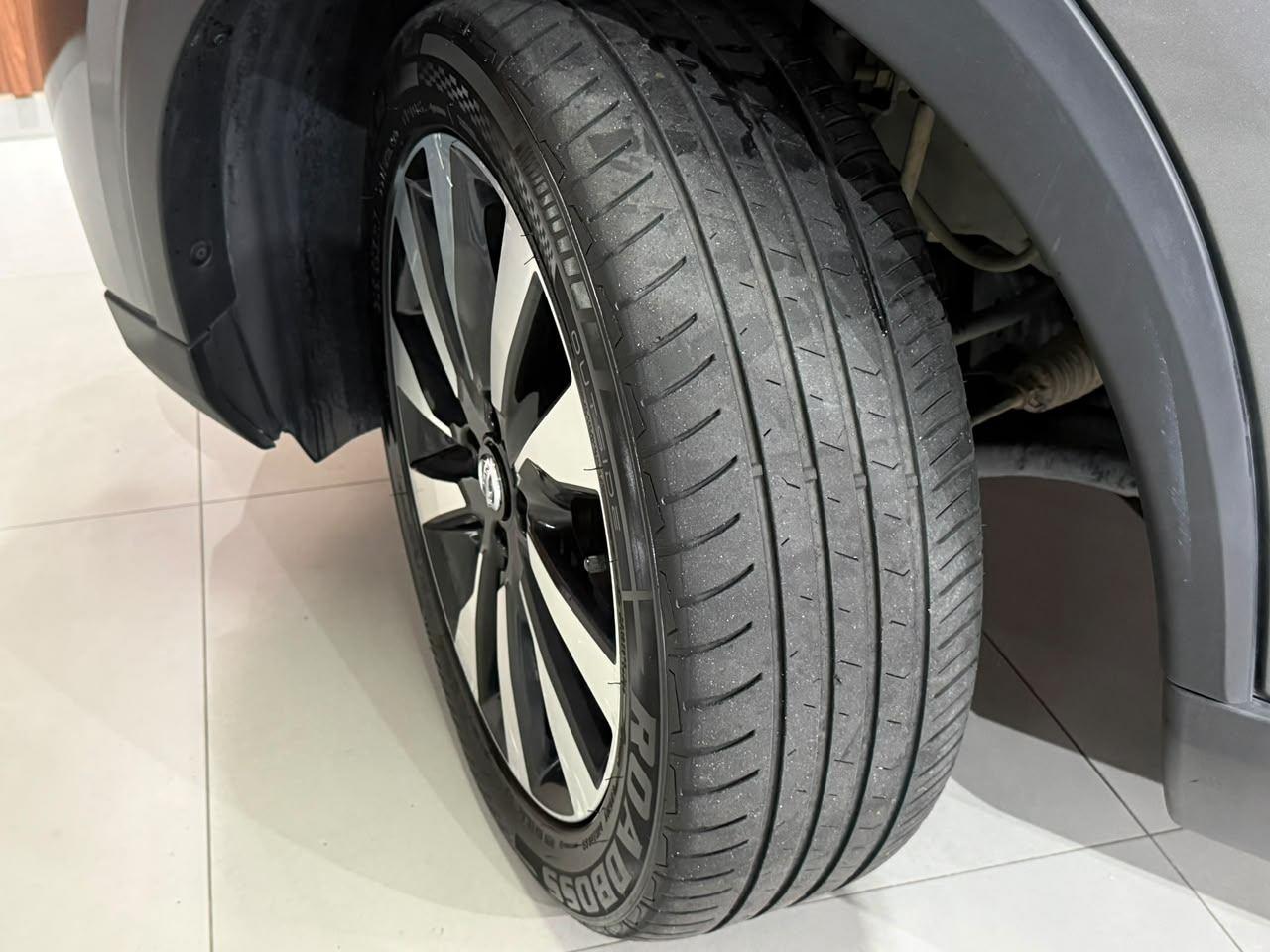 Foto numero 16 do veiculo Nissan Kicks SV CVT - Cinza - 2019/2020