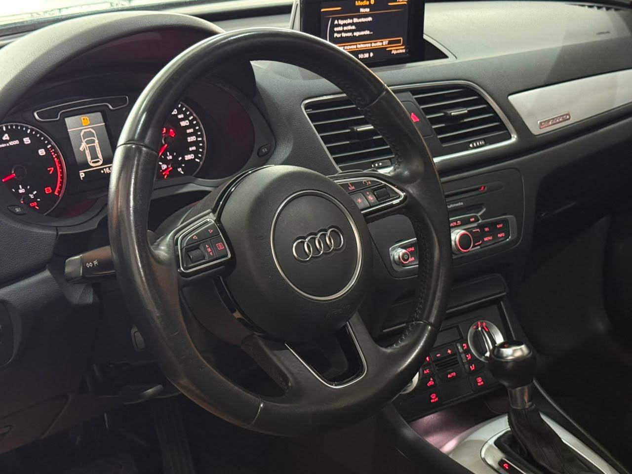 Foto numero 4 do veiculo Audi Q3 2.0 TFSI Quat. 170/180cv S-tronic 5p - Preta - 2015/2015