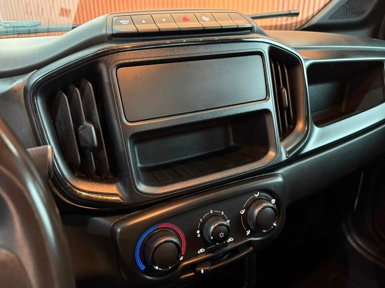 Foto numero 7 do veiculo Fiat Strada Endurance 1.4 Flex 8V CS Plus  - Branca - 2022/2023