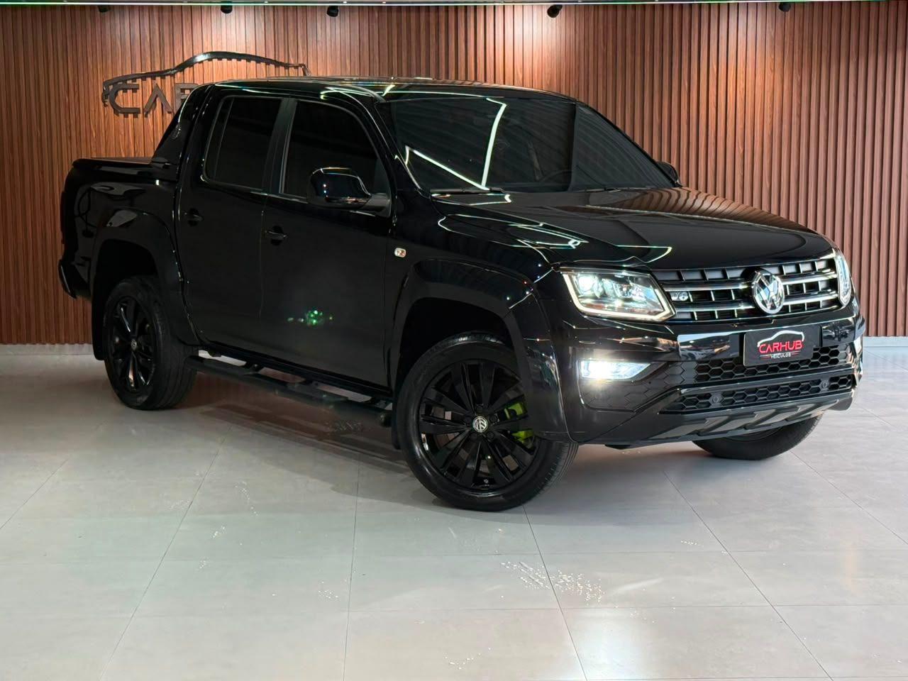 Foto numero 1 do veiculo Volkswagen Amarok /VW  V6 EXTREME - Preta - 2023/2023