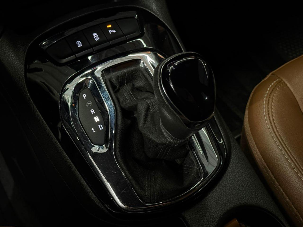 Foto numero 8 do veiculo Chevrolet Cruze Premier 1.4 16V TB Flex Aut.  - Preta - 2019/2020