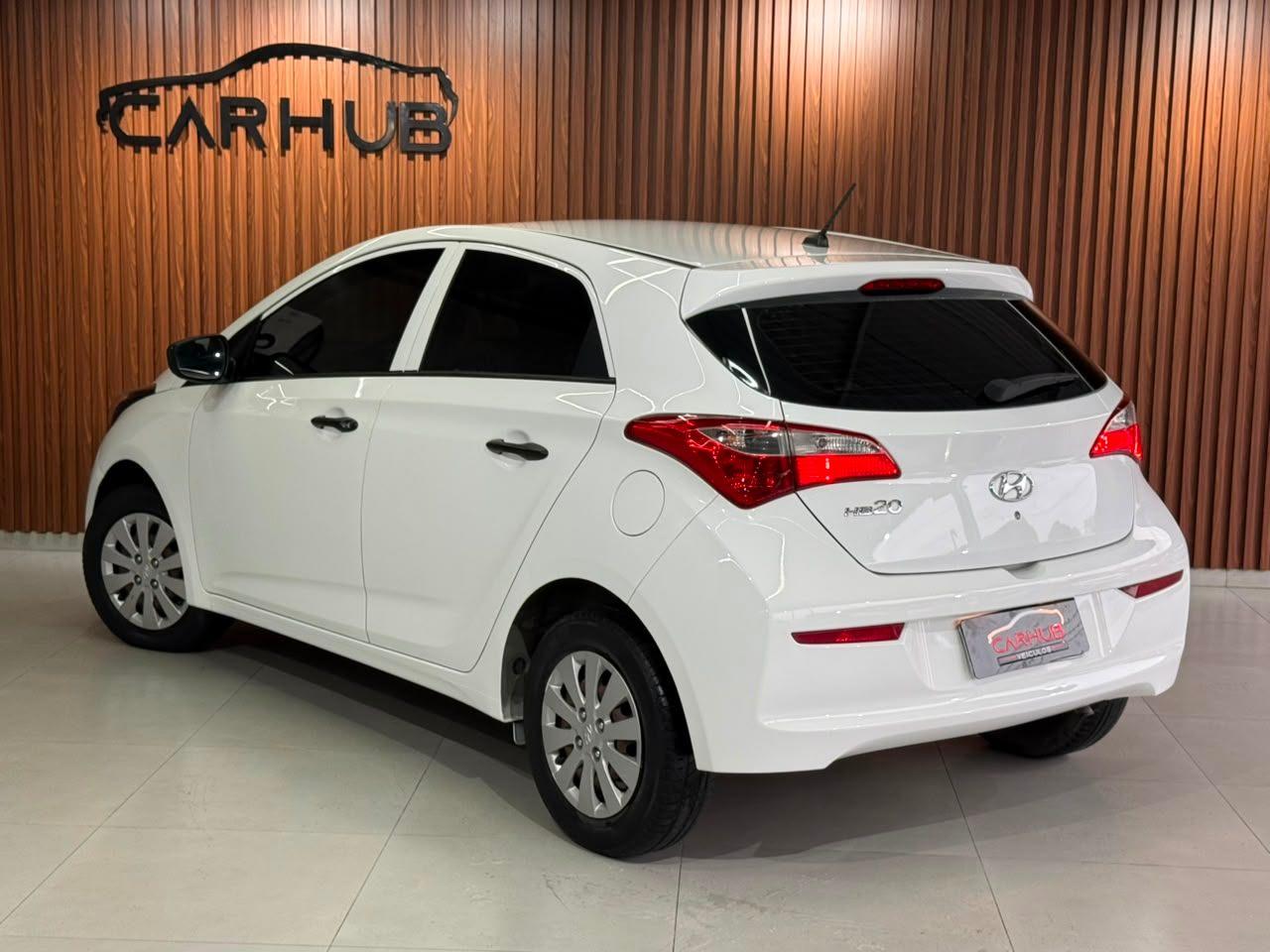 Foto numero 2 do veiculo Hyundai HB20 Comfort Plus 1.0 TB Flex 12V Mec.  - Branca - 2018/2018