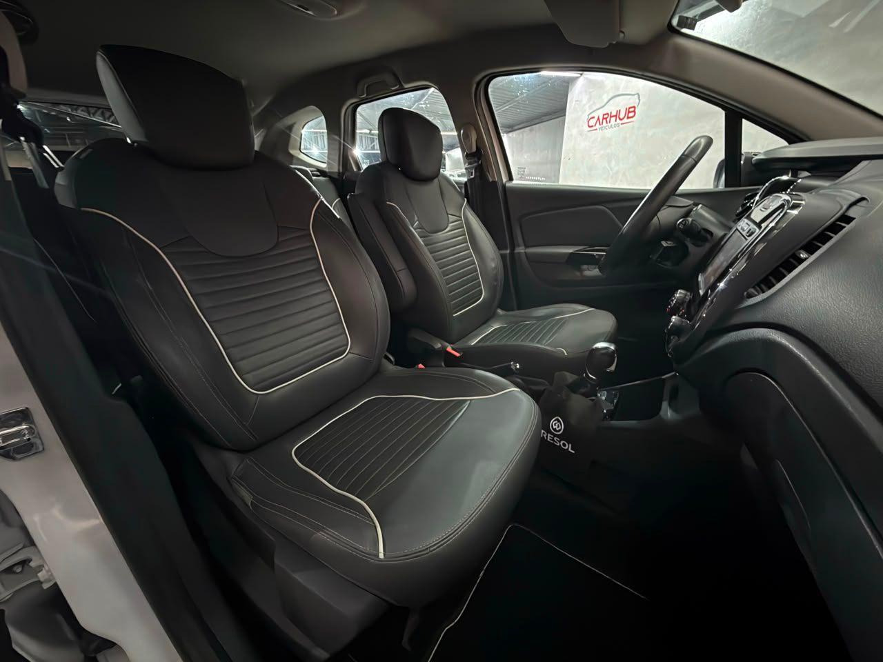 Foto numero 13 do veiculo Renault Captur Intense 1.6 16V Flex 5p Aut.  - Branca - 2018/2019