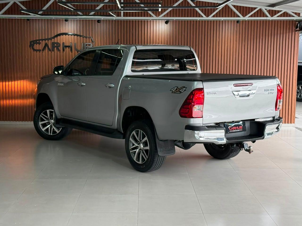 Foto numero 2 do veiculo Toyota Hilux CD SRV 4x4 2.8 TDI Diesel Aut.  - Prata - 2019/2019