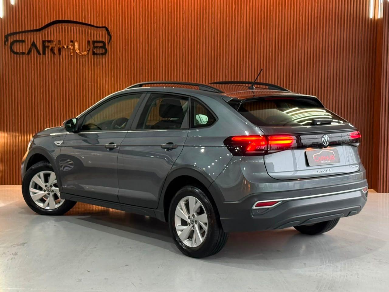 Foto numero 2 do veiculo Volkswagen Nivus Comfortline 1.0 200 TSI Flex Aut.  - Cinza - 2023/2024