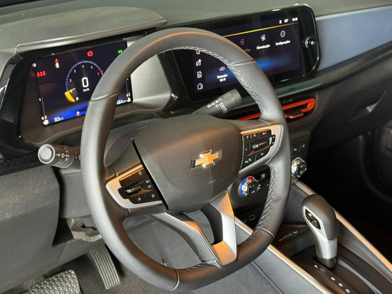 Foto numero 4 do veiculo Chevrolet Onix HEV/ 10TAT PR2 - Cinza - 2025/2026