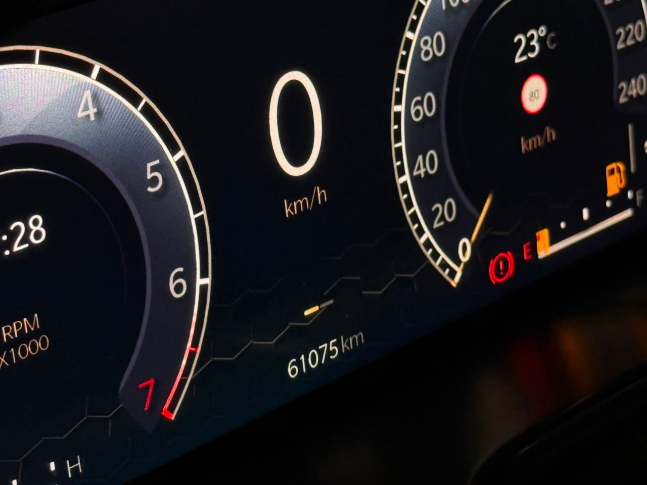 Foto numero 5 do veiculo Jeep Compass S T270 1.3 TB 4x2 Flex Aut.  - Cinza - 2021/2022