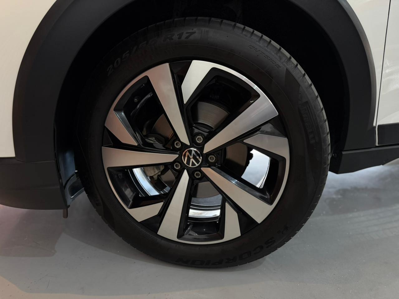 Foto numero 15 do veiculo Volkswagen Nivus W/ HL TSI - Branca - 2024/2024
