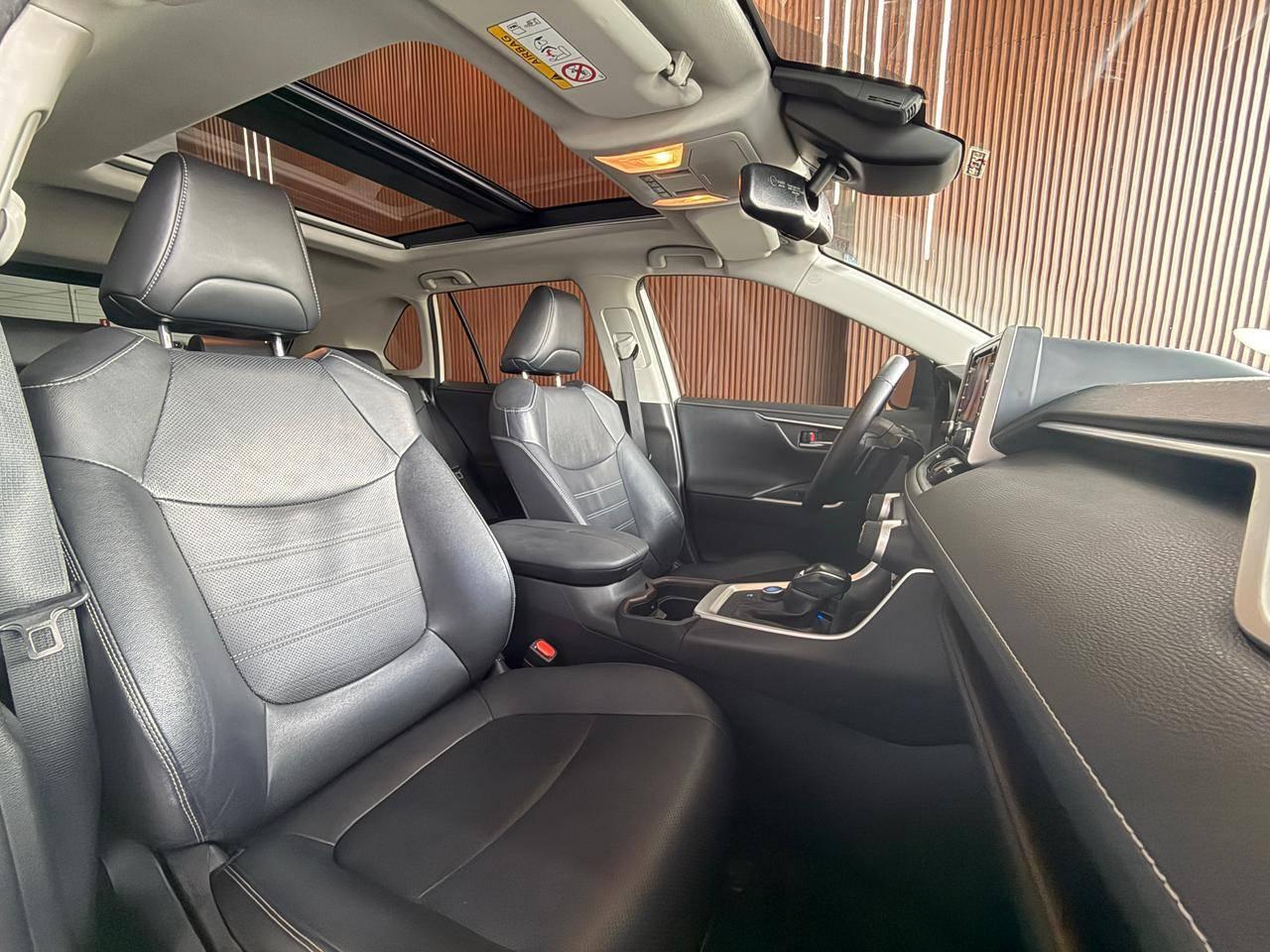 Foto numero 15 do veiculo Toyota RAV-4 - Branca - 2021/2021