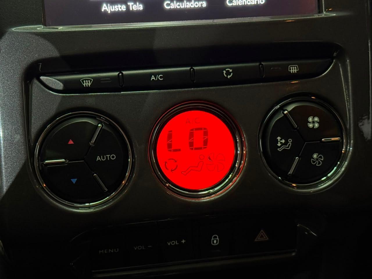Foto numero 7 do veiculo Citroën C3 Tendance 1.6 VTi Flex Start 16V Aut.  - Branca - 2016/2017