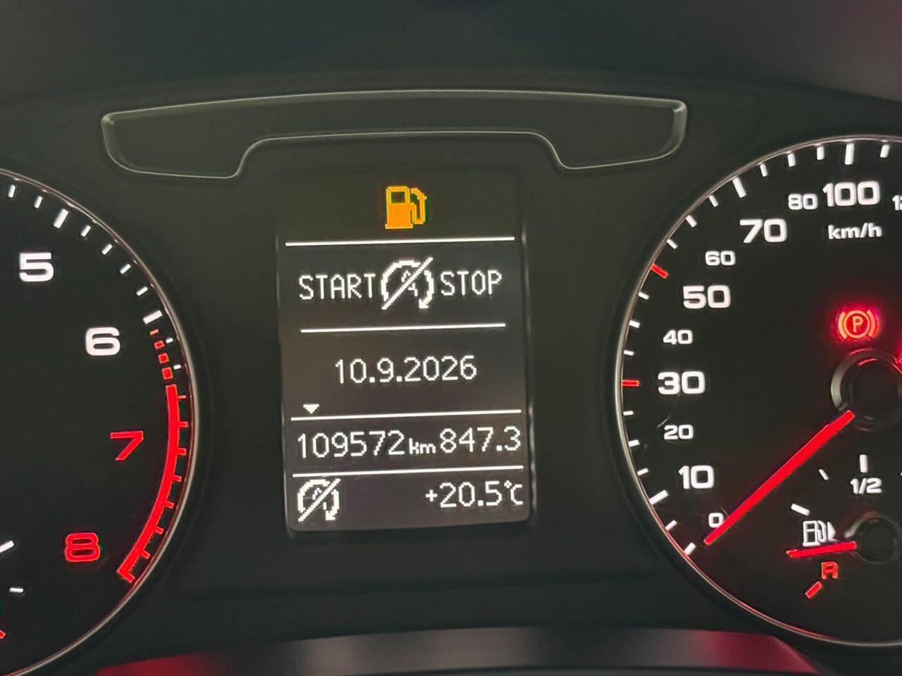 Foto numero 5 do veiculo Audi Q3 1.4 TFSI/TFSI Flex S-tronic 5p - Cinza - 2017/2017
